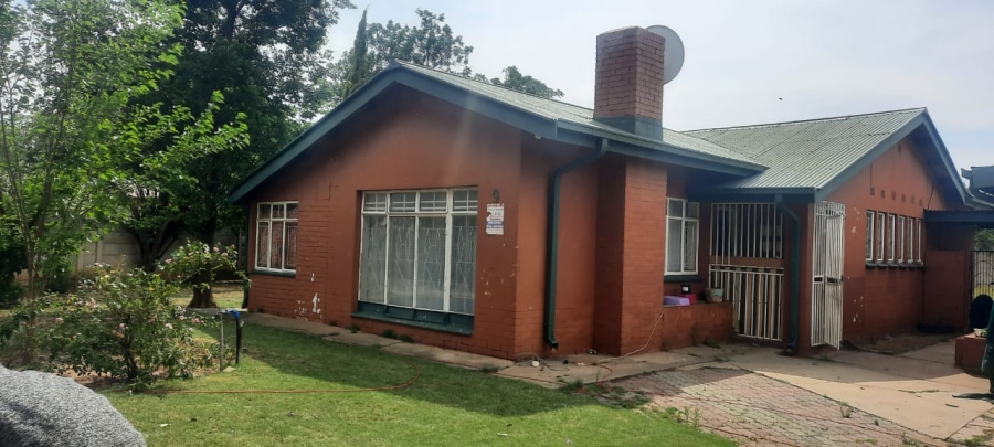 3 Bedroom Property for Sale in Odendaalsrus Free State